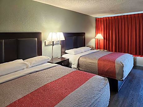 Double Room with Two Double Beds -  Smoking