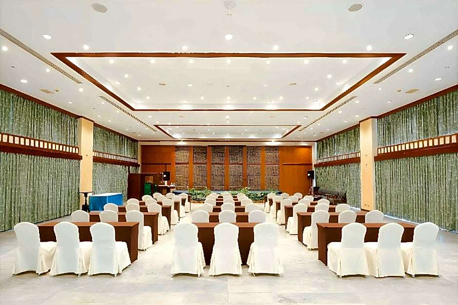 Garden Sea View Resort