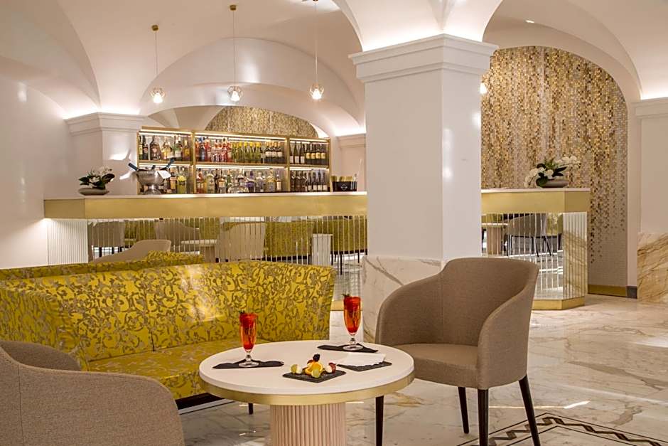 Hotel Shangri-La Roma by OMNIA hotels