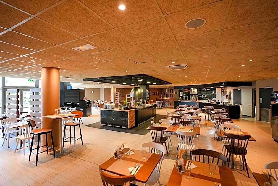 Hotel Campanile Roissy