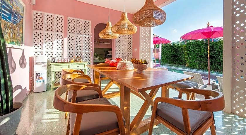 PinkPrivate Balangan - for Cool Adults Only