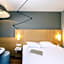 ibis Sisteron