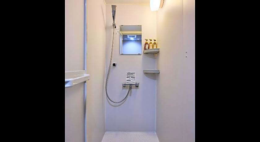 Hotel Plus Hostel TOKYO AKIHABARA