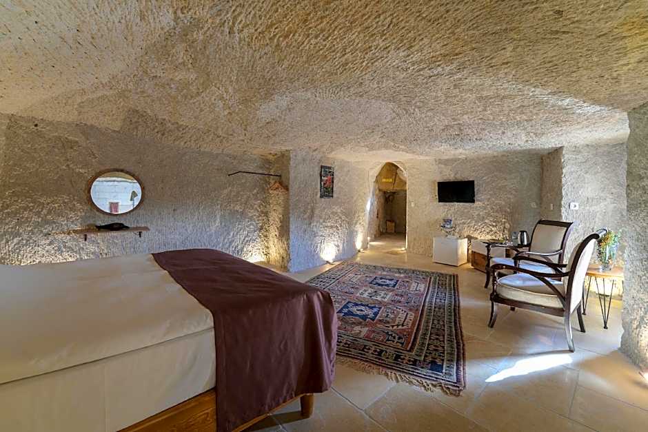 My Cave Suites