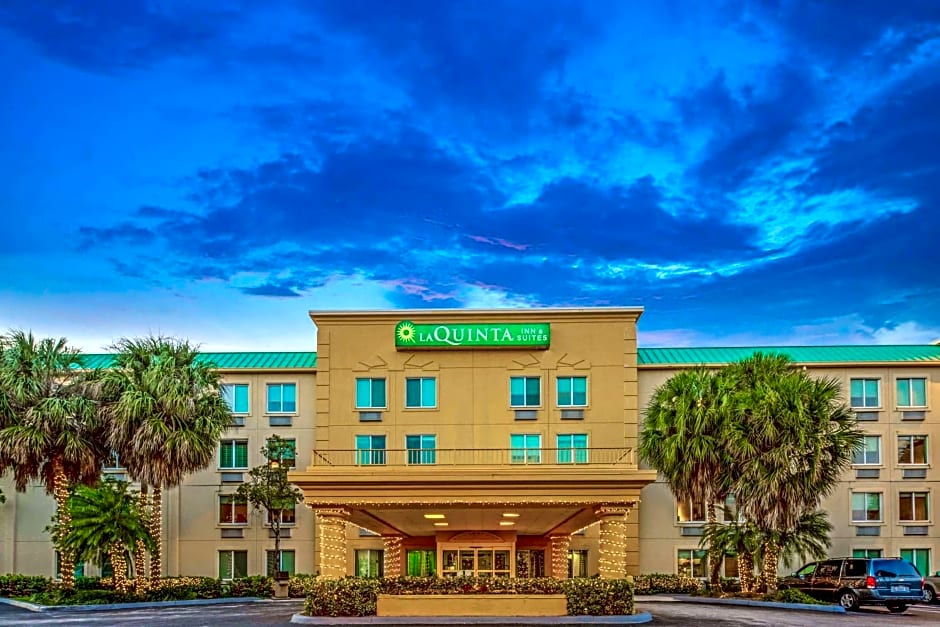 La Quinta Inn & Suites by Wyndham Miami Cutler Bay