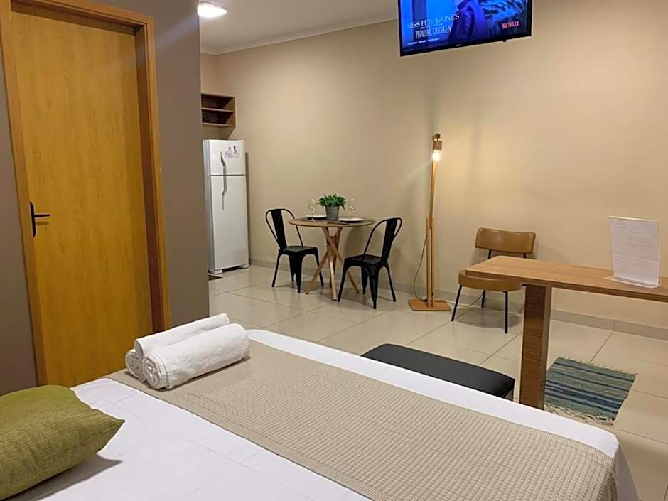 Studio Mica 02 I Ao Lado Shopping