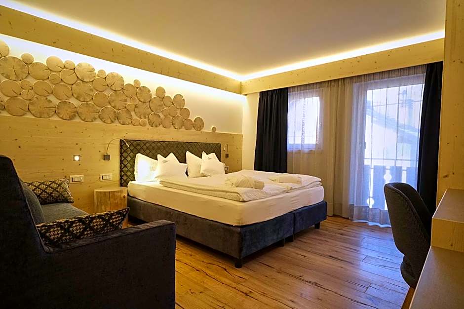Cimon Dolomites Hotel