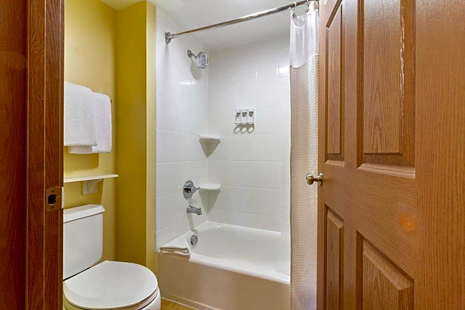 Extended Stay America Suites - Norfolk - Virginia Beach