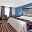 Super 8 by Wyndham Fort Frances