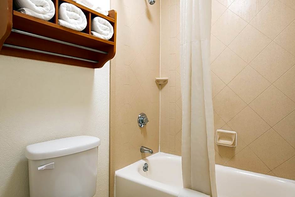 Quality Inn Monroe