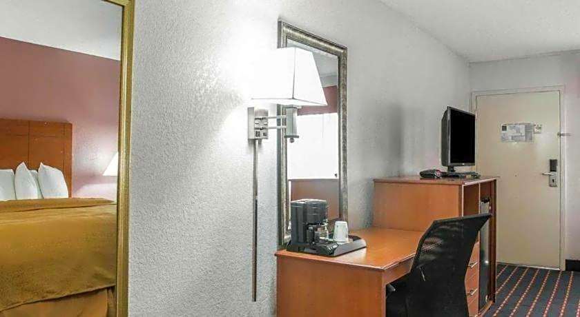 Quality Inn Marianna South