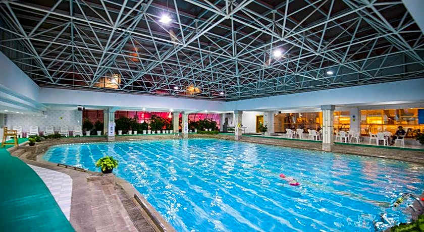 Golden Spring Hotel