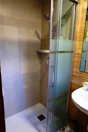 Small Single Room