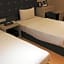 Ease Hotel