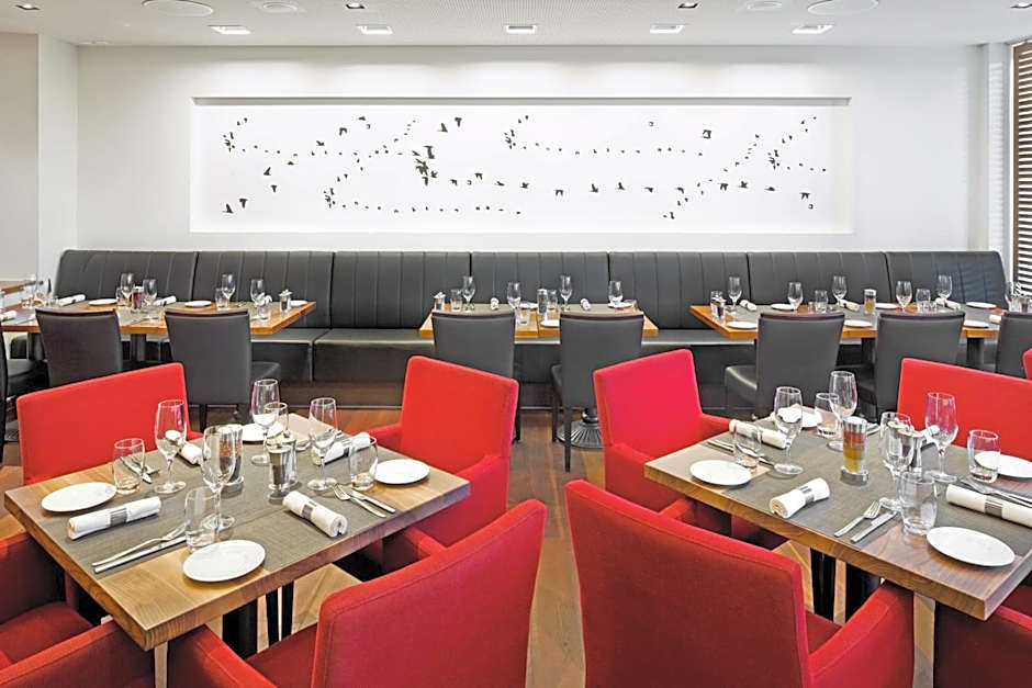 Moevenpick Hotel Zurich-Airport