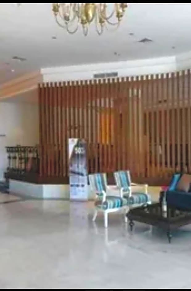 Hotel Grand Malebu