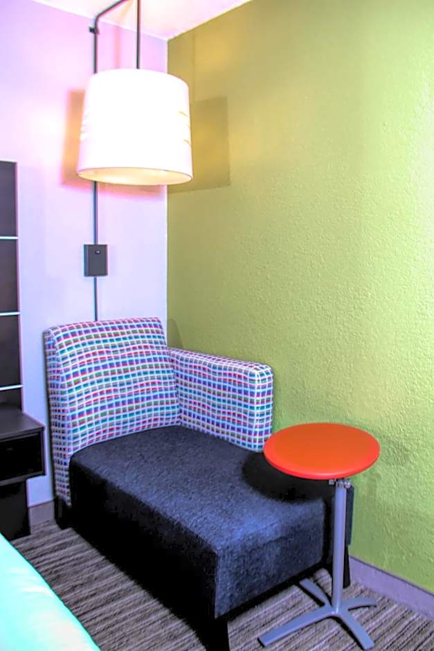 Holiday Inn Express Rochester - Greece By IHG