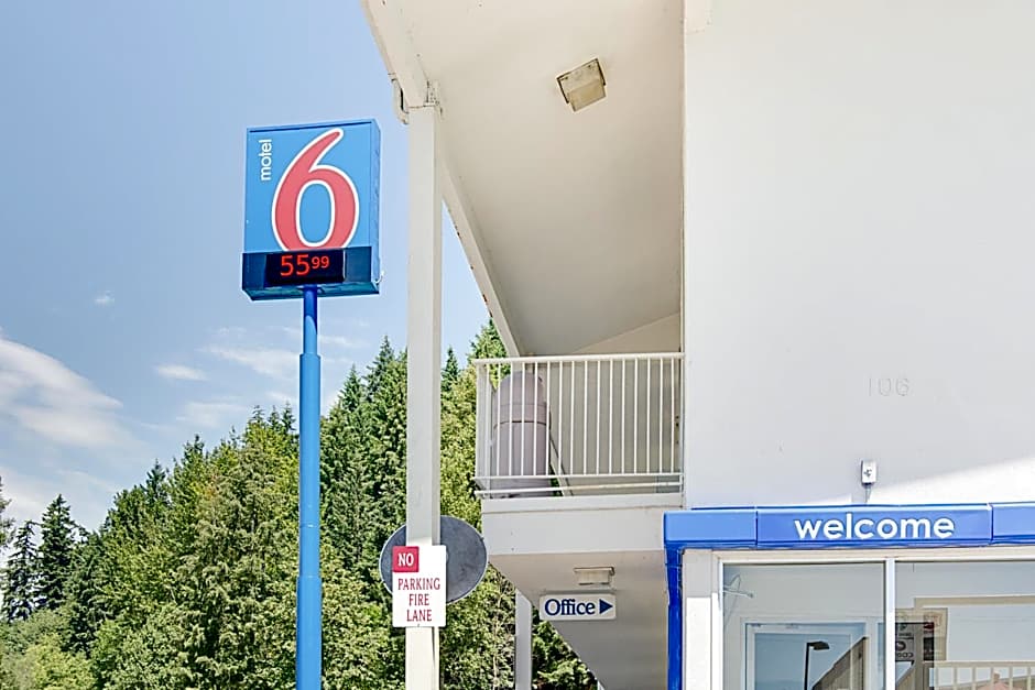 Motel 6-Kelso, WA - Mt. St. Helens