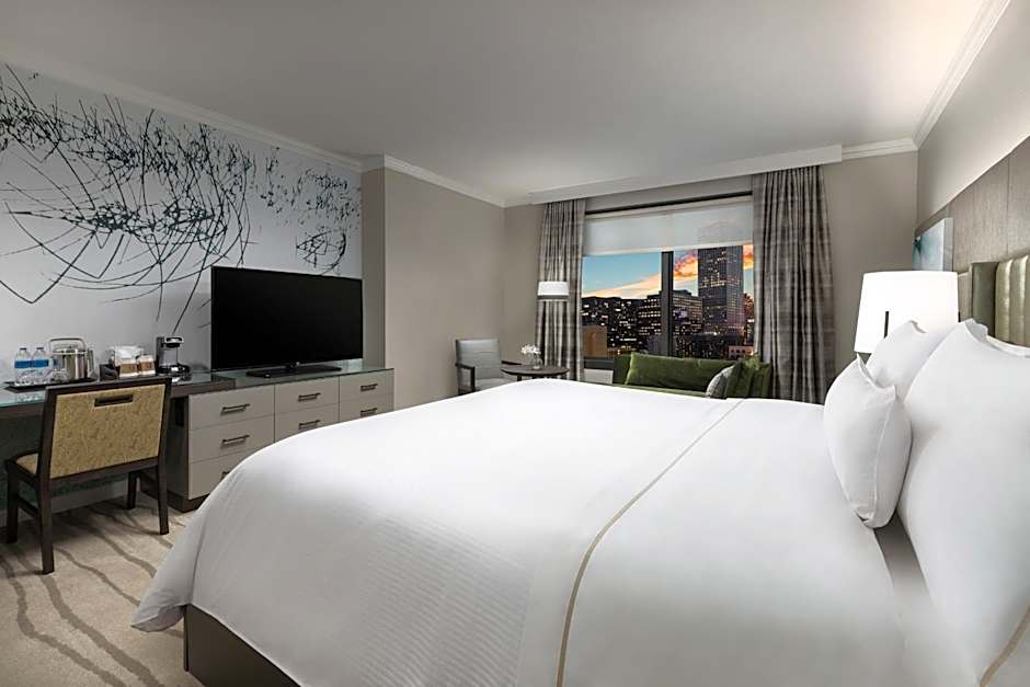 THE WESTIN NEW ORLEANS