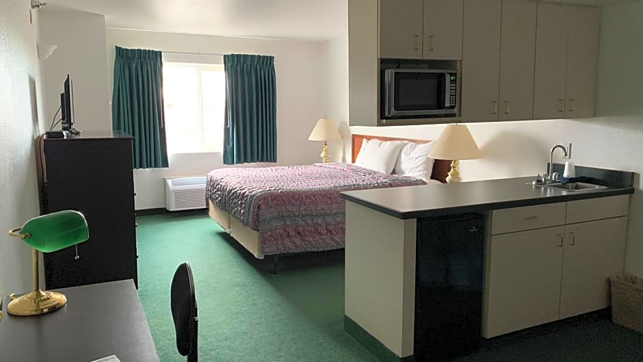 Fairbridge Inn and Suites - Miles City