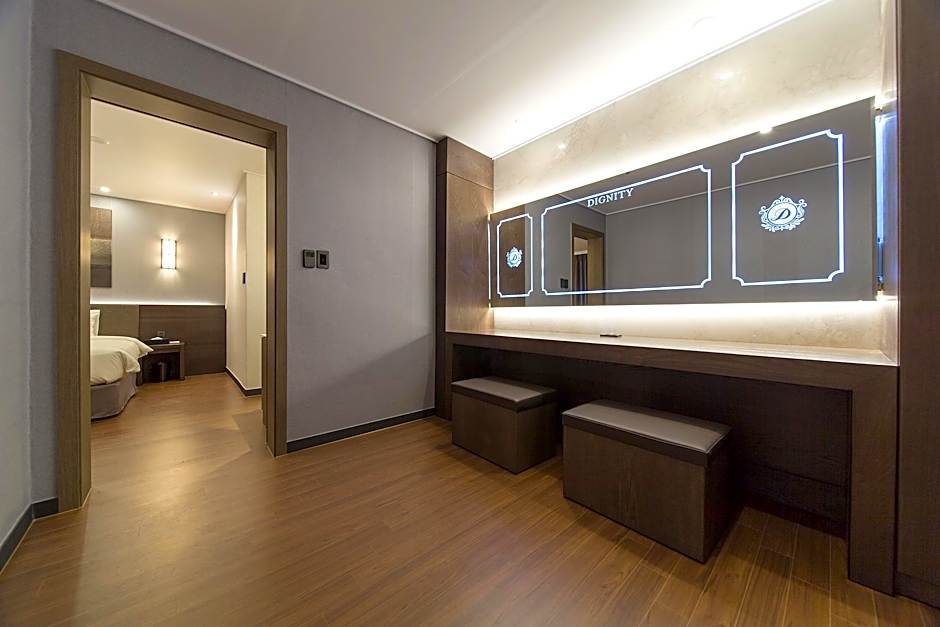 Dignity Hotel