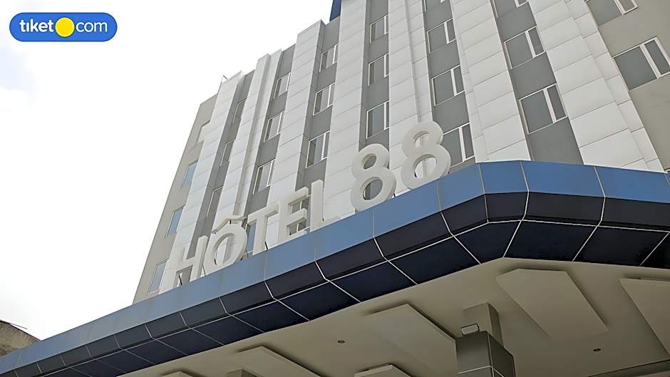 Hotel 88 ITC Fatmawati Jakarta