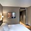 Alexandra Barcelona Hotel, Curio Collection by Hilton