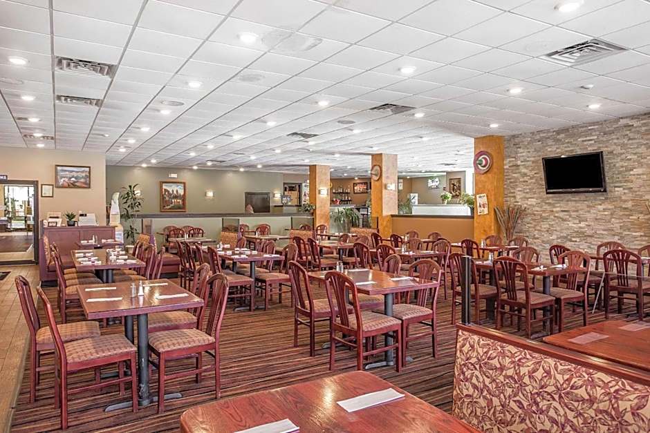 Clarion Hotel Fort Mill Near Amusement Park
