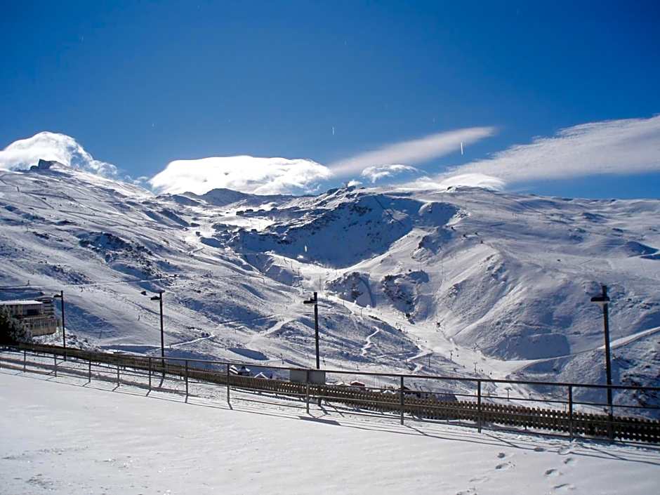 Hotel Montesol Arttyco