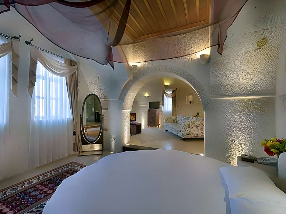 Anatolian Houses Cave Hotel & SPA