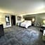La Quinta Inn by Wyndham Indianapolis Airport Executive Dr