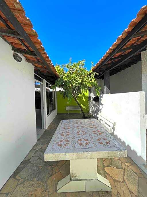 Casa espaçosa com piscina!