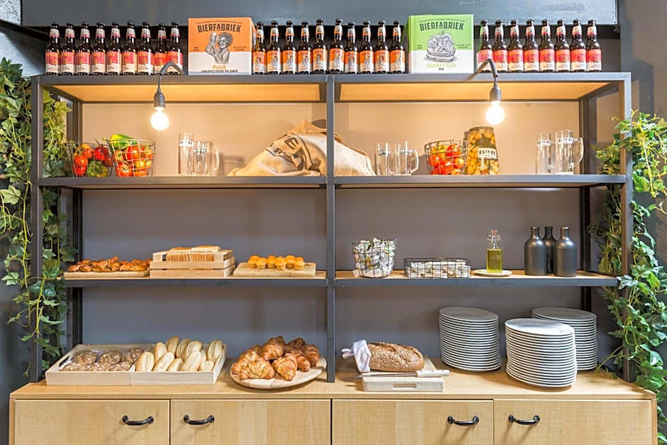 Leonardo Hotel Almere City Center