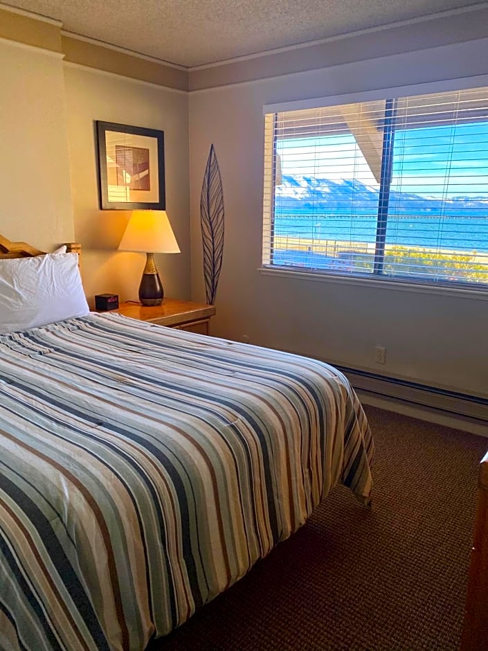 Tahoe Lakeshore Lodge & Spa