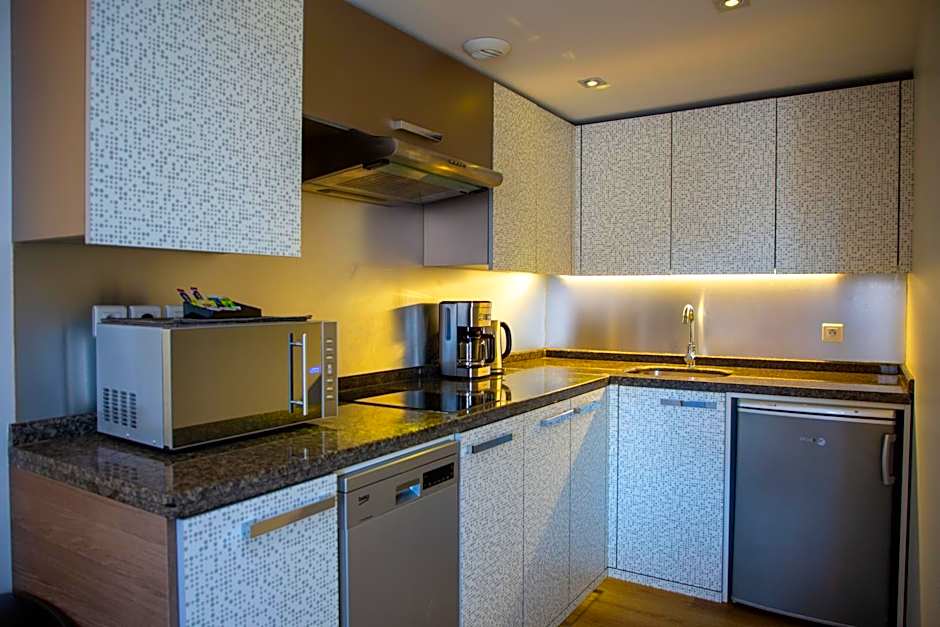 Appart Hotel Clement Ader