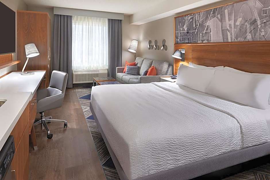 Four Points by Sheraton Vaughan