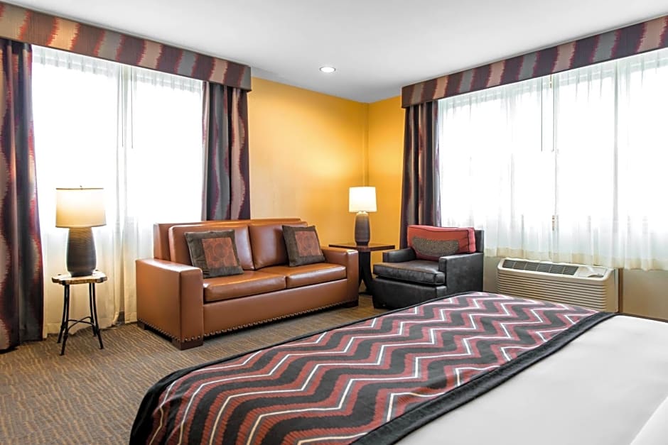 The Golden Hotel, Ascend Hotel Collection