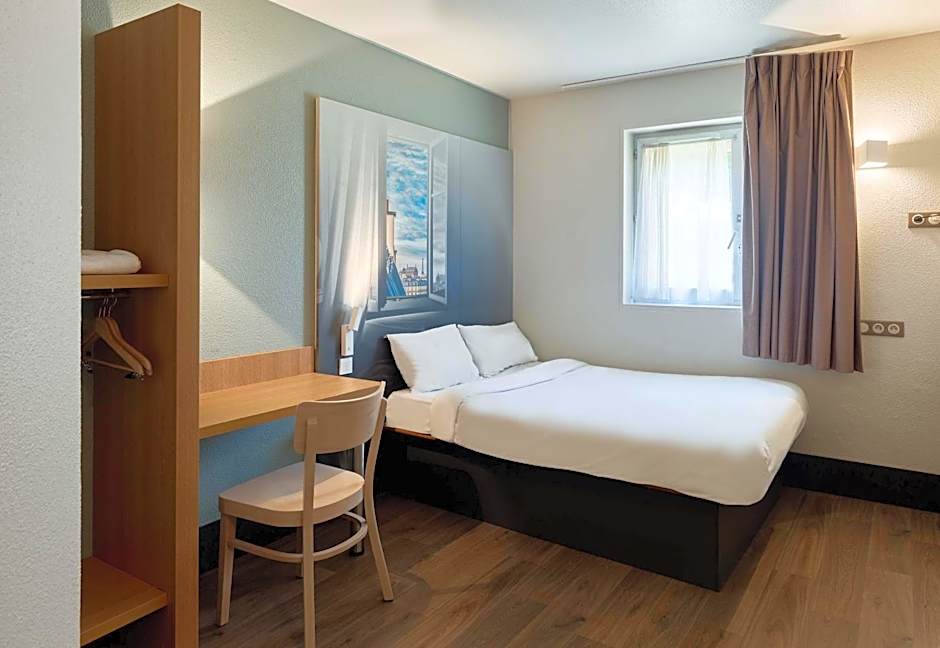 B&B HOTEL Evry Lisses 1