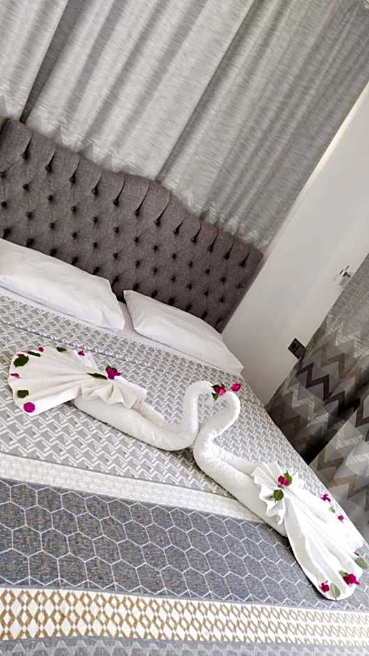 Side Apart Hotel