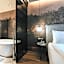 The Black Eagle Luxury Appartements