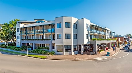 The Brighton Apartments