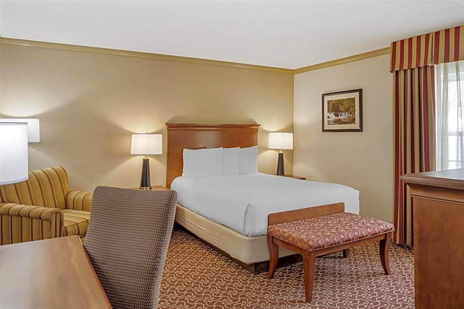 Best Western Plus Morristown Inn