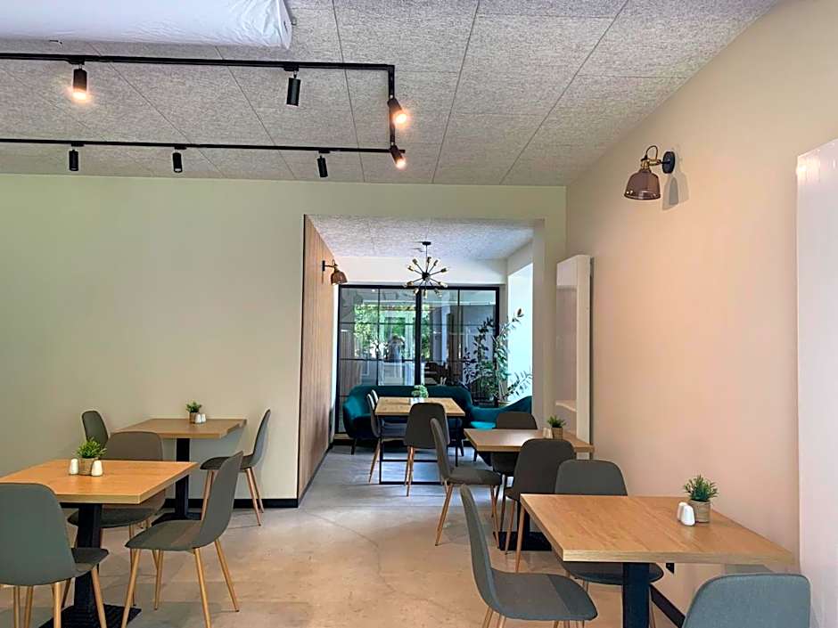 Naktsmītne - Fišers