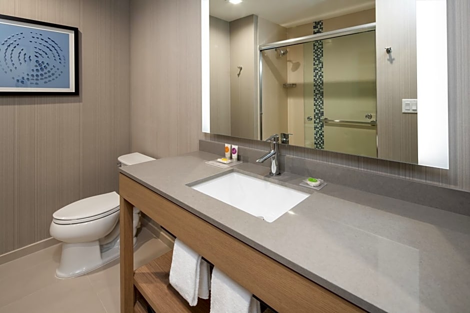 Hyatt Place Bakersfield