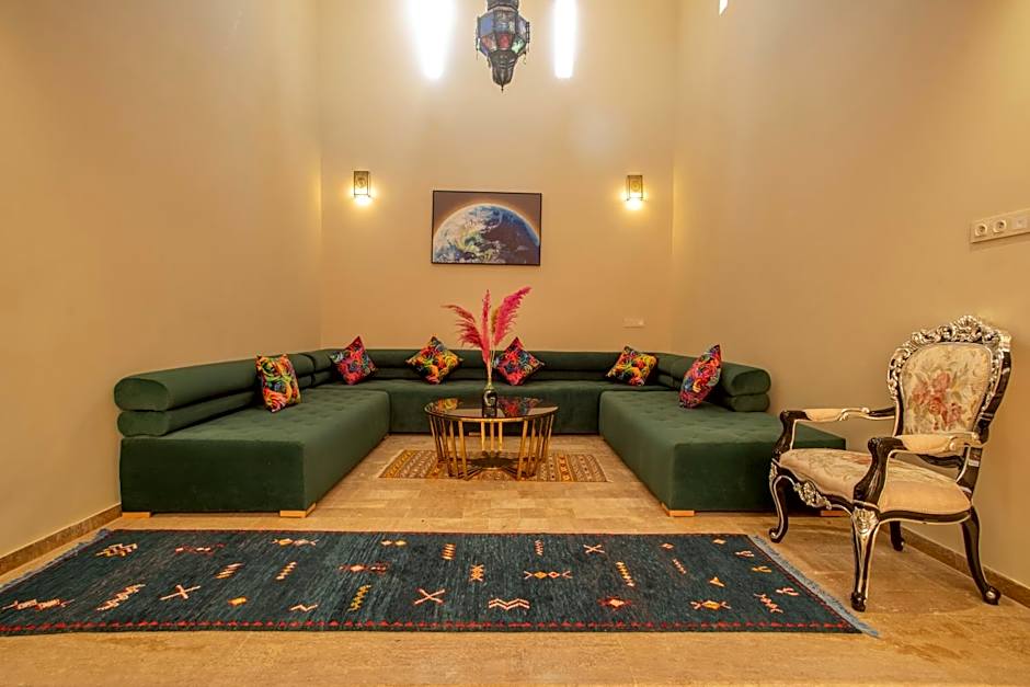 Riad Azia