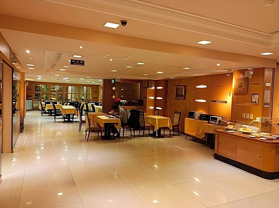 Duke Business Hotel