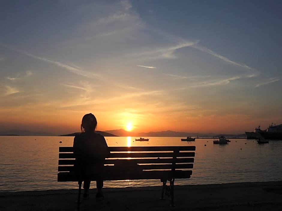 Gikas Apartments Triple Studio Sea View B7