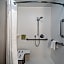 Holiday Inn Express And Suites Atlanta Arpt Ne - Hapeville By IHG