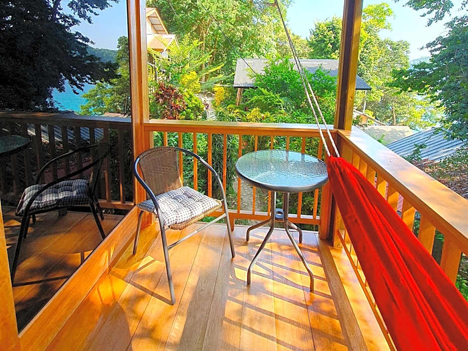 Santi Garden Bungalows