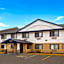 Travelodge by Wyndham Fargo West Acres